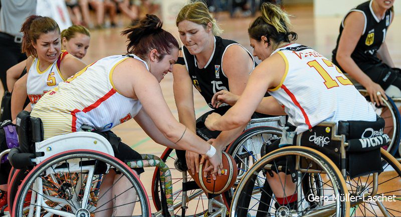 La selección femenina de baloncesto, de menos a más en la Copa de Naciones