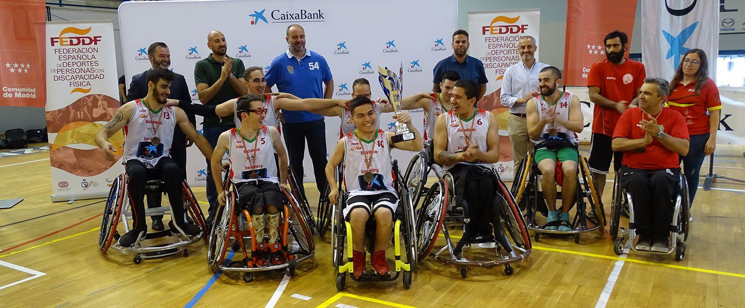 Los más jóvenes del Bidaideak Bera Bera toman el mando