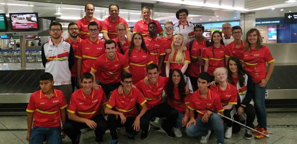 La hornada de jóvenes atletas se examina en el Mundial de Nottwil