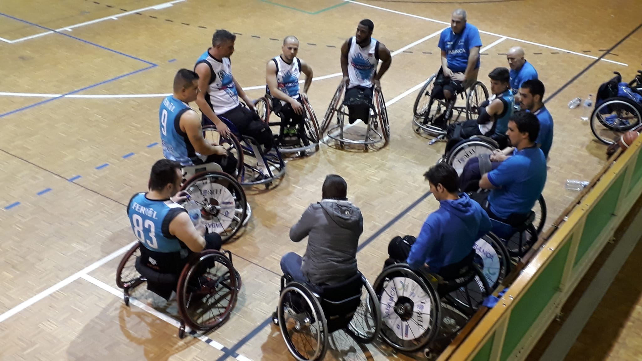 El Abeconsa Basketmi recupera el liderato en la Primera División