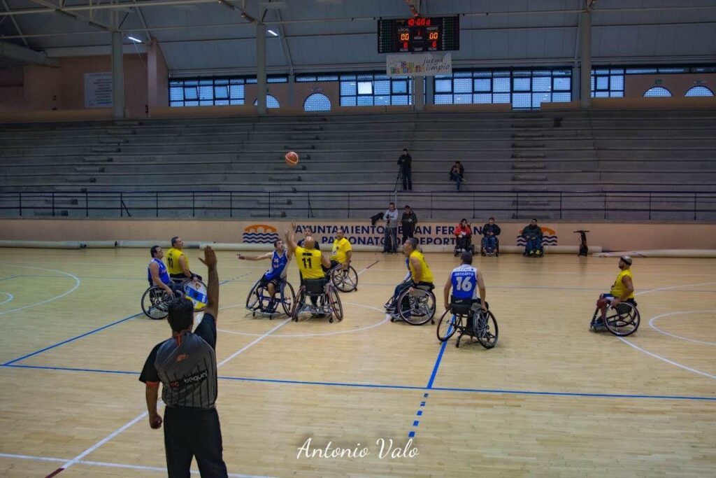 Sureste y UNES Barcelona mandan en la Segunda División de BSR