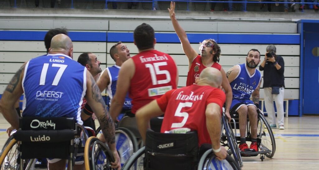 Claras victorias de los líderes de Segunda en el final del año