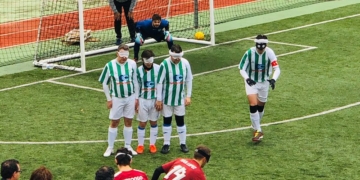 Betis San Isidro se agarra al liderato en la Liga de fútbol para ciegos