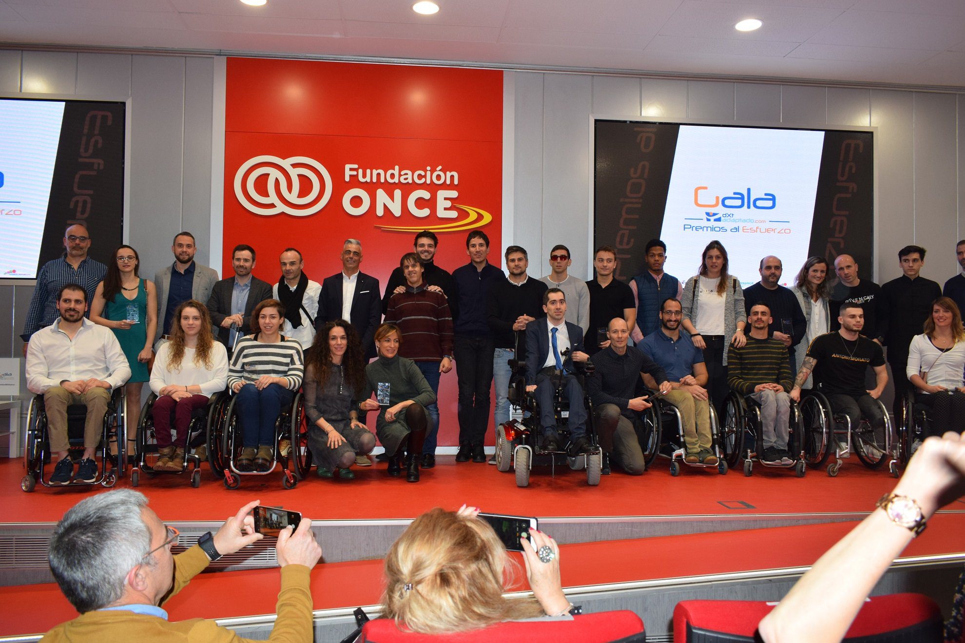 Los Premios al Esfuerzo brillan en la Fundación Once