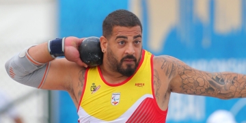 Kim López, oro y récord del mundo en lanzamiento de peso