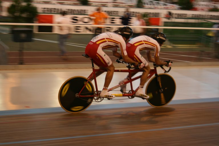 Christian Venge, un volcánico ciclista en la carretera y en el velódromo