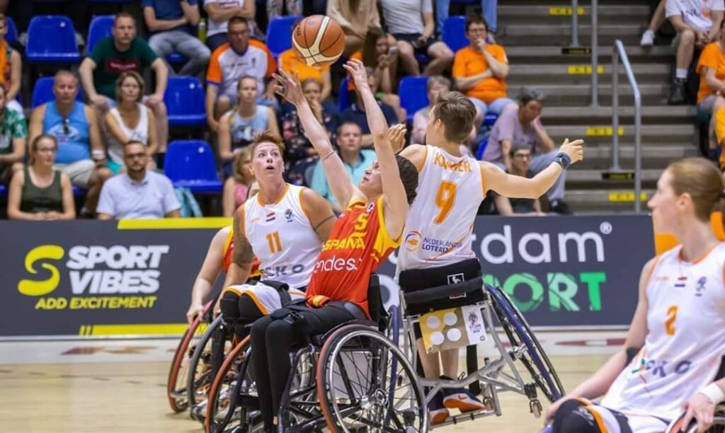 Agurtzane Egiluz, envergadura y carácter al servicio de la selección