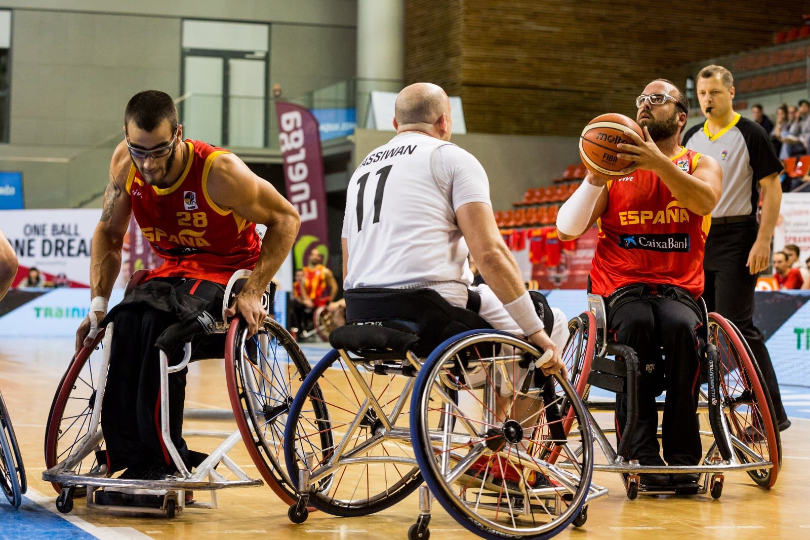 Asier García, el mago de la ‘ÑBA’ sobre ruedas