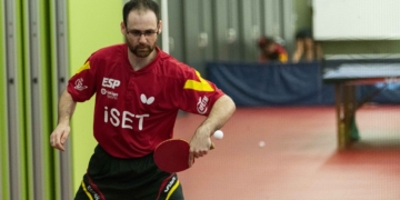 Eduardo Cuesta, una vida de superación golpeando la bola