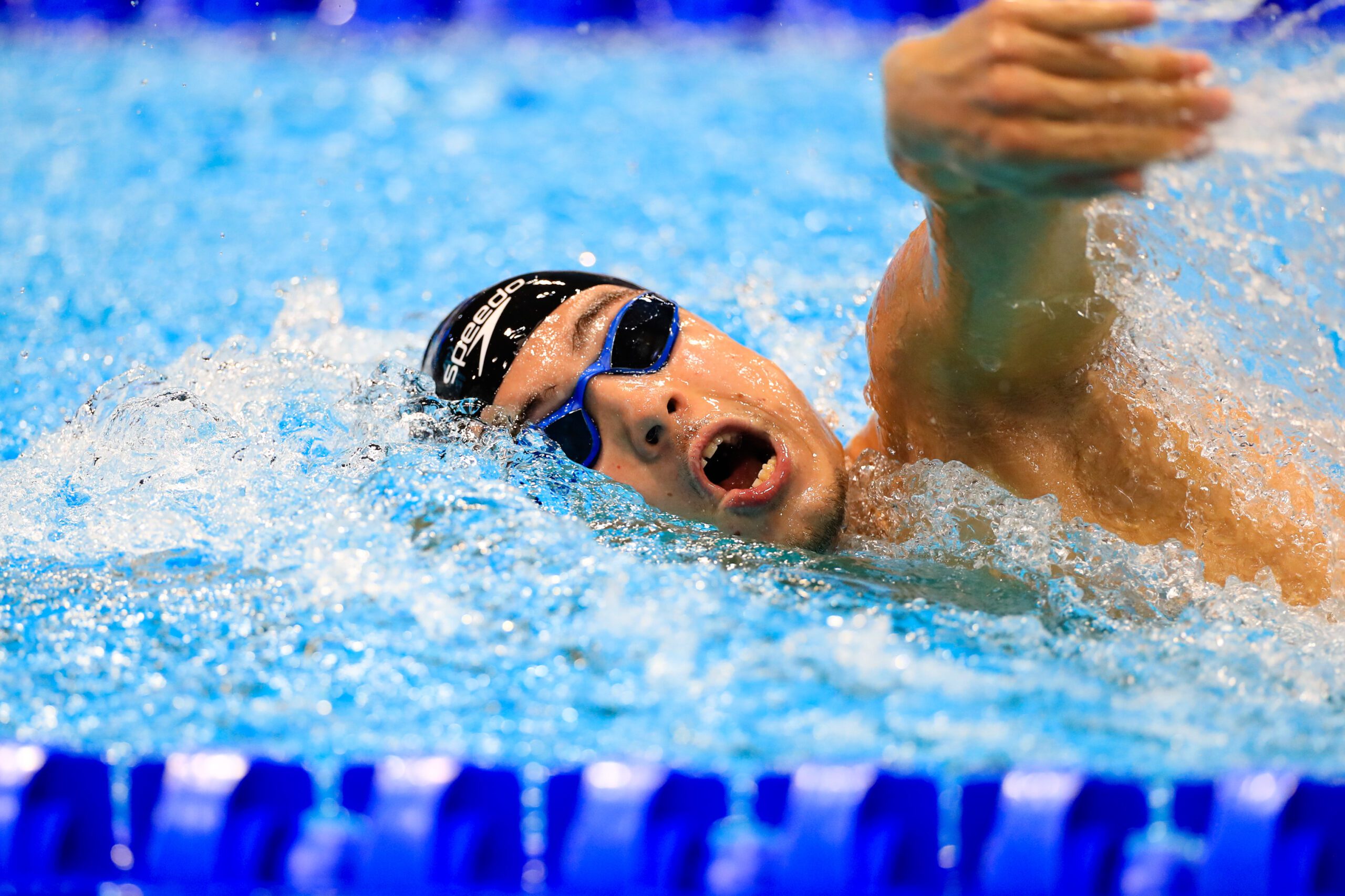 Íñigo Llopis, resiliencia y fortaleza mental en el agua