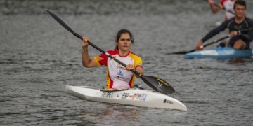 Inés Felipe, una perseverante piragüista a contracorriente