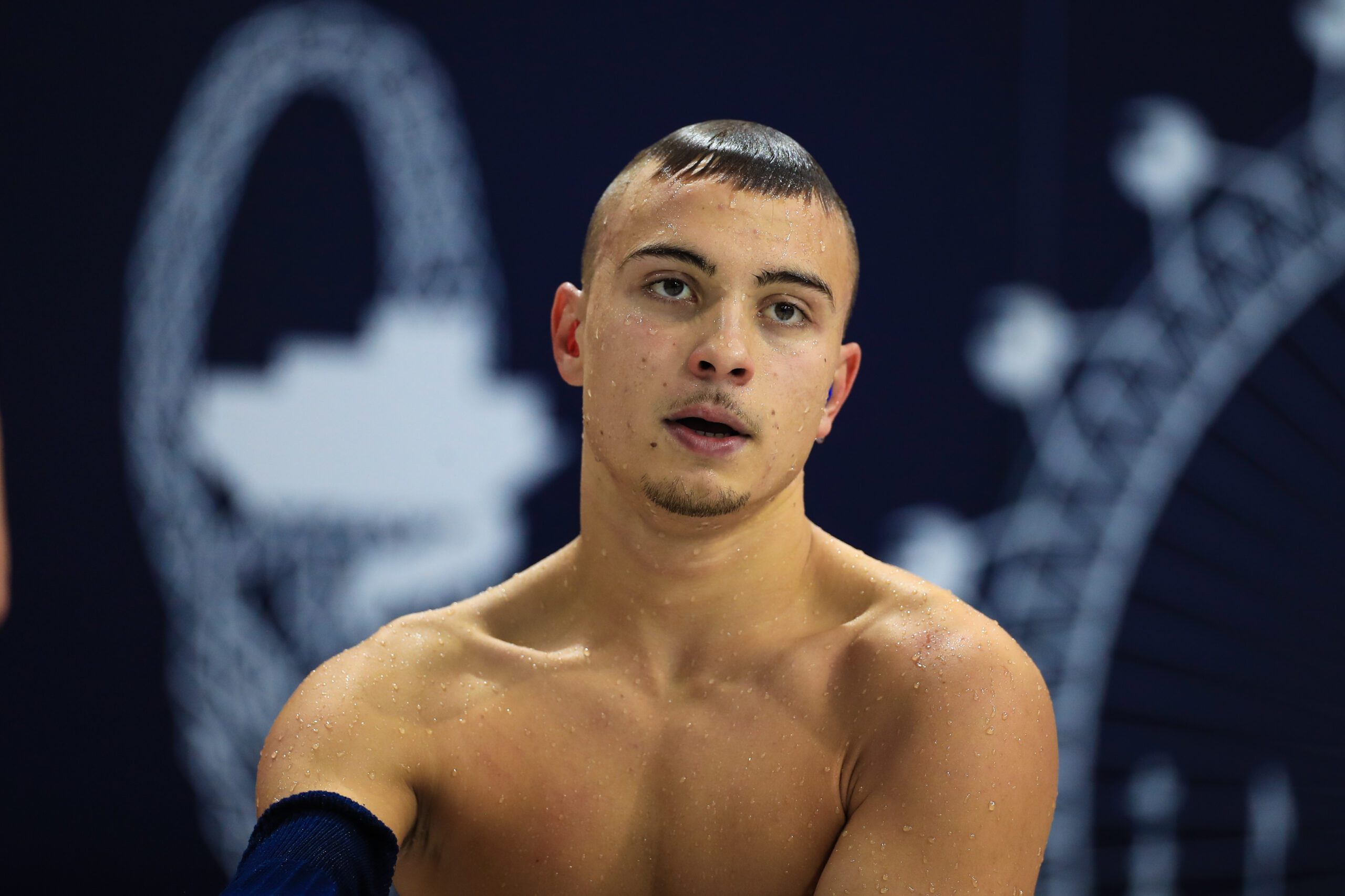 Íñigo Llopis, resiliencia y fortaleza mental en el agua