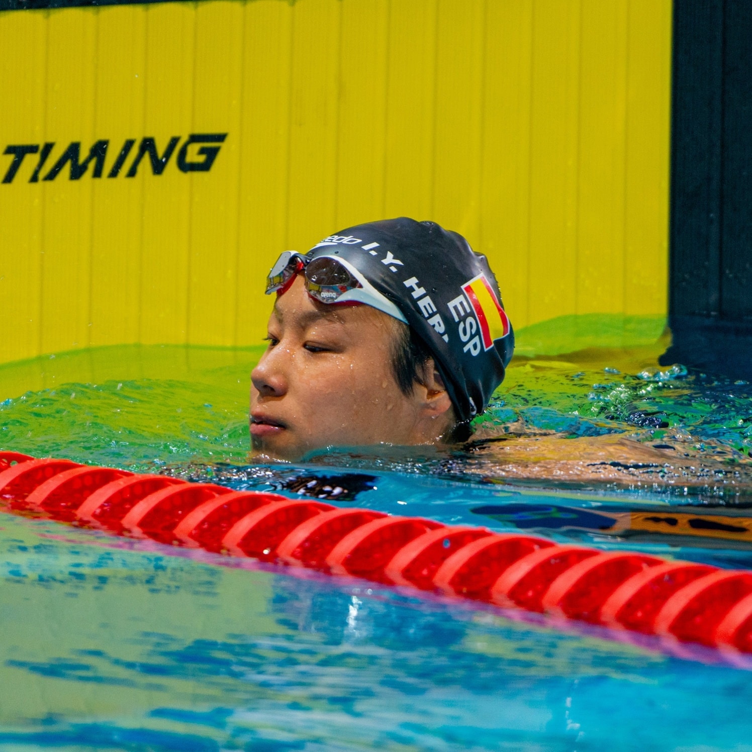 Isabel Yinghua Hernández, la 'bella durmiente' que sueña despierta en el agua