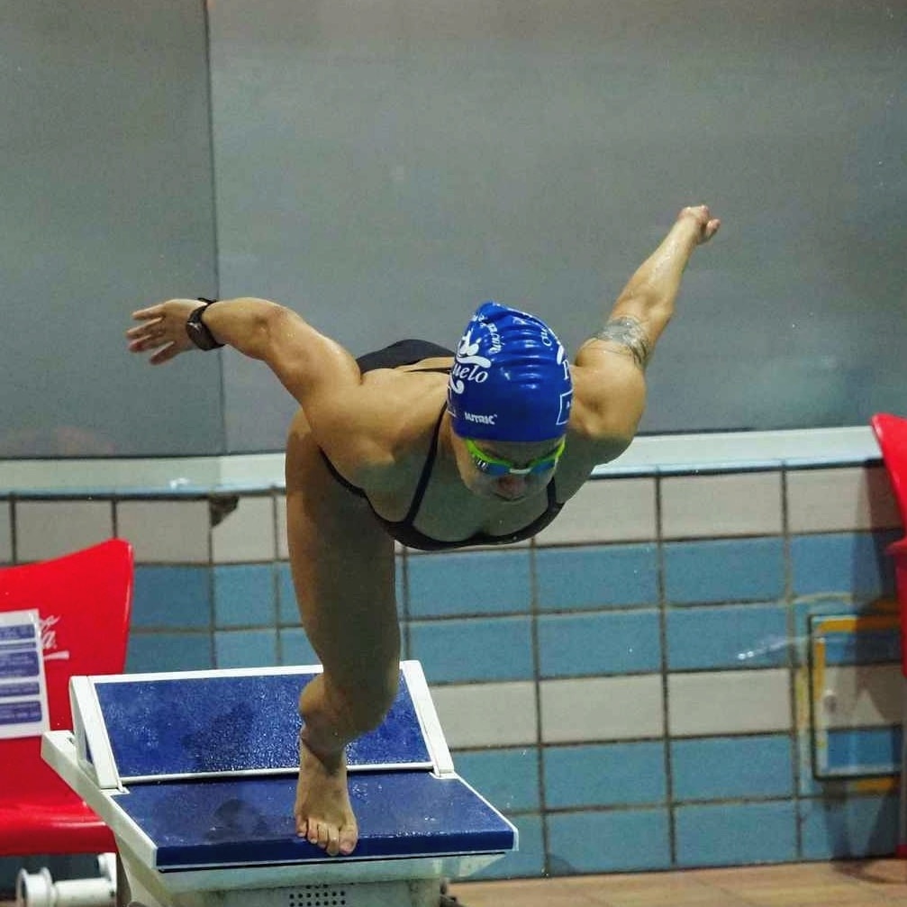 Isabel Yinghua Hernández, la 'bella durmiente' que sueña despierta en el agua