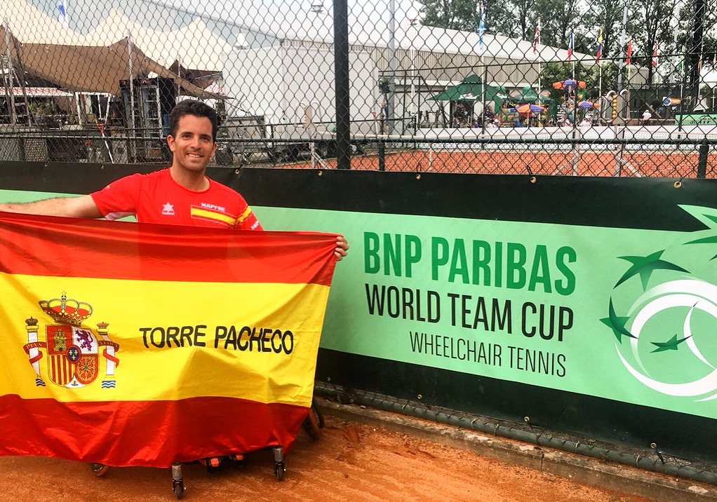 Kike Siscar, 'pasico a pasico' con la raqueta hasta el Ariake Tennis Park