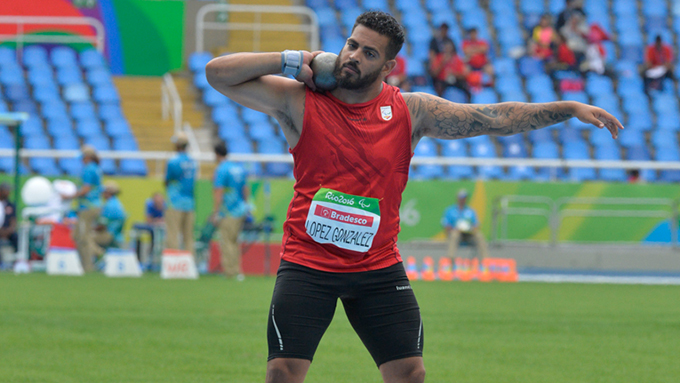 Kim López, el titán de los giros y los brazos hercúleos