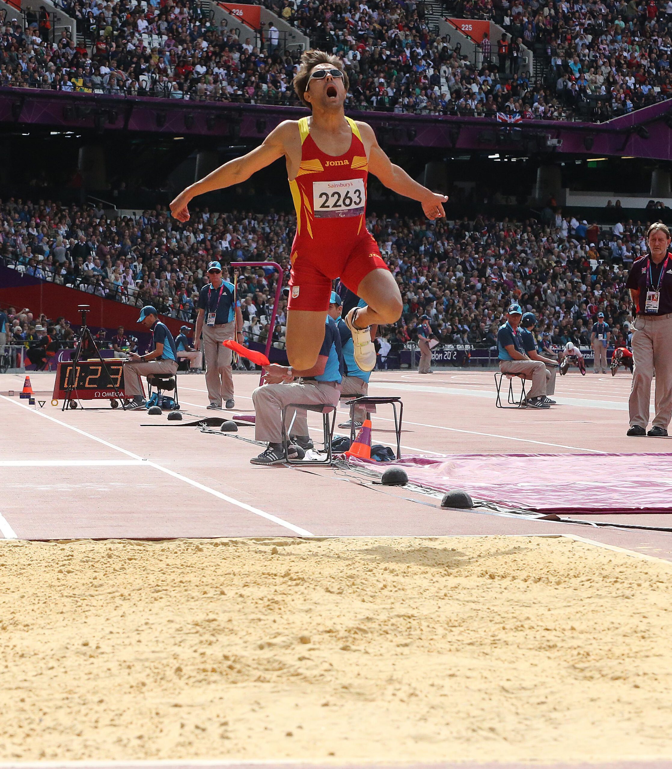 Xavi Porras, dos décadas de altos vuelos sobre la arena