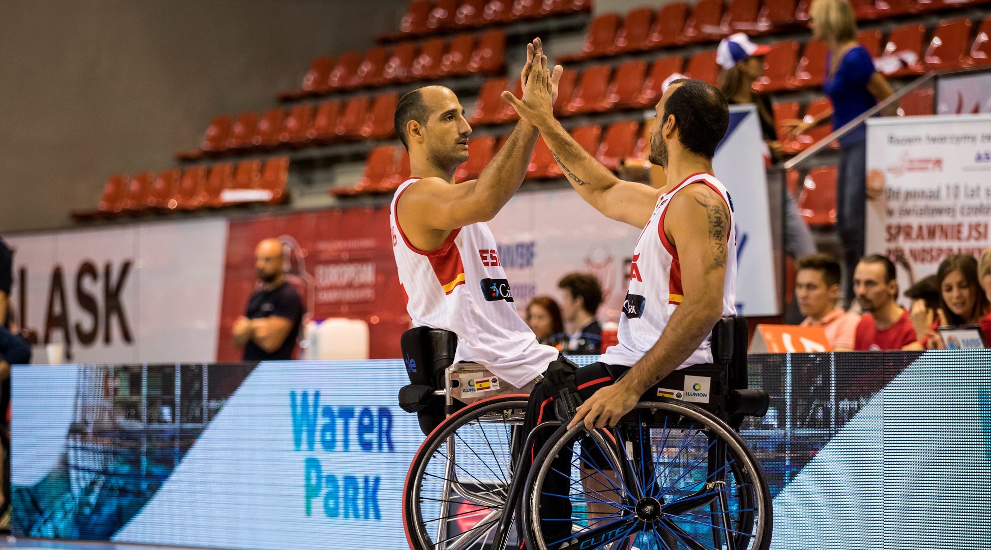 Los hermanos Zarzuela, los 'Zipi y Zape' de la cancha