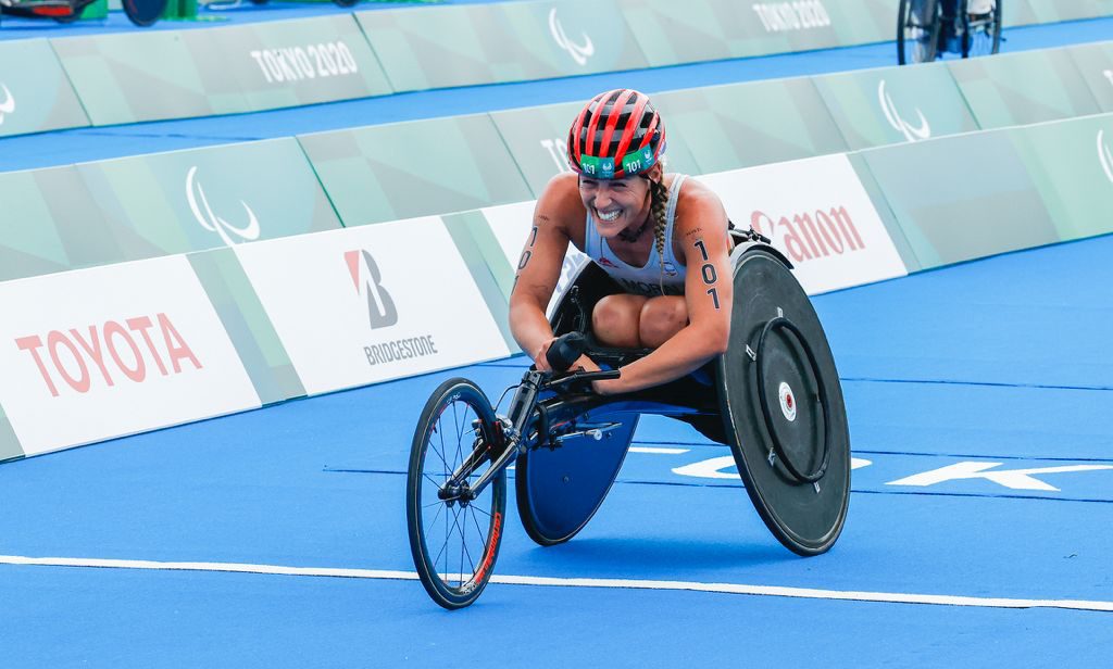 Eva Moral, una sonrisa de bronce en el triatlón de Tokio