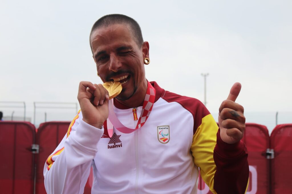 Sergio Garrote se viste de oro a las faldas del Monte Fuji