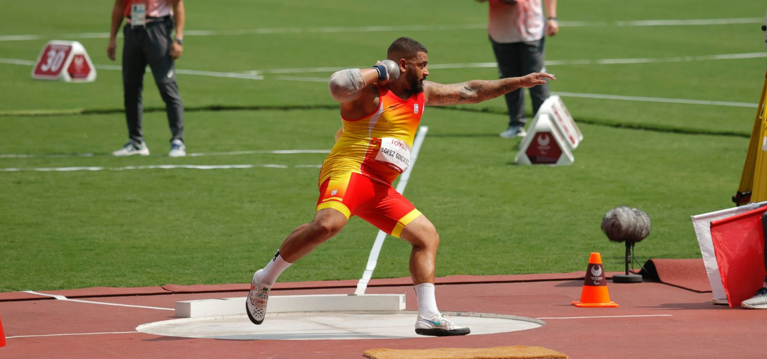 La bestia Kim López, ‘bombazos’ de oro en Tokio