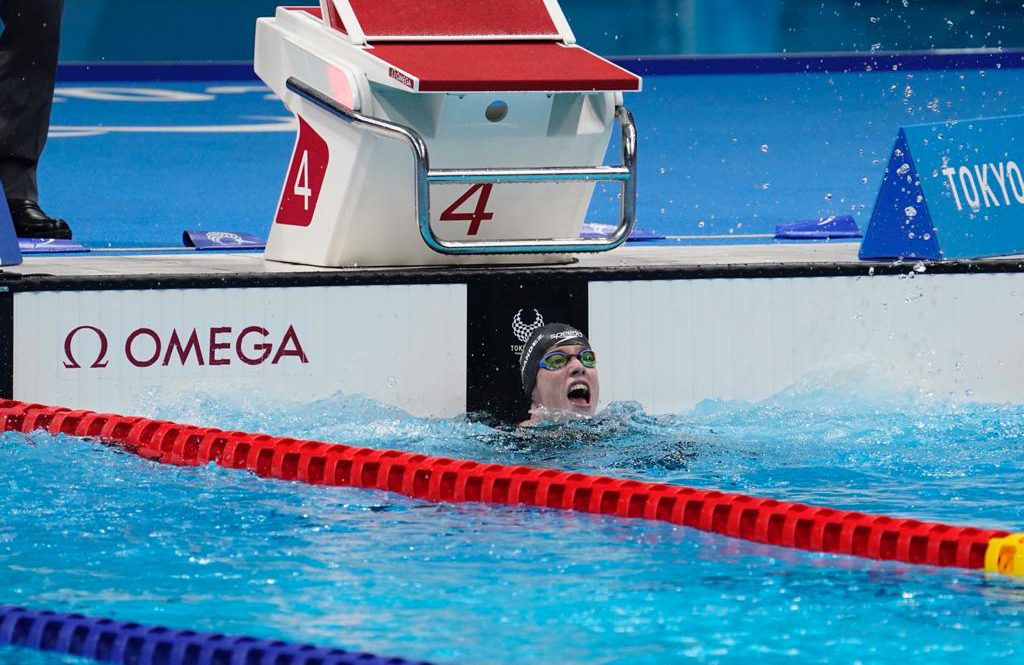 Marta Fernández reina en 50 braza SB3 con una exhibición