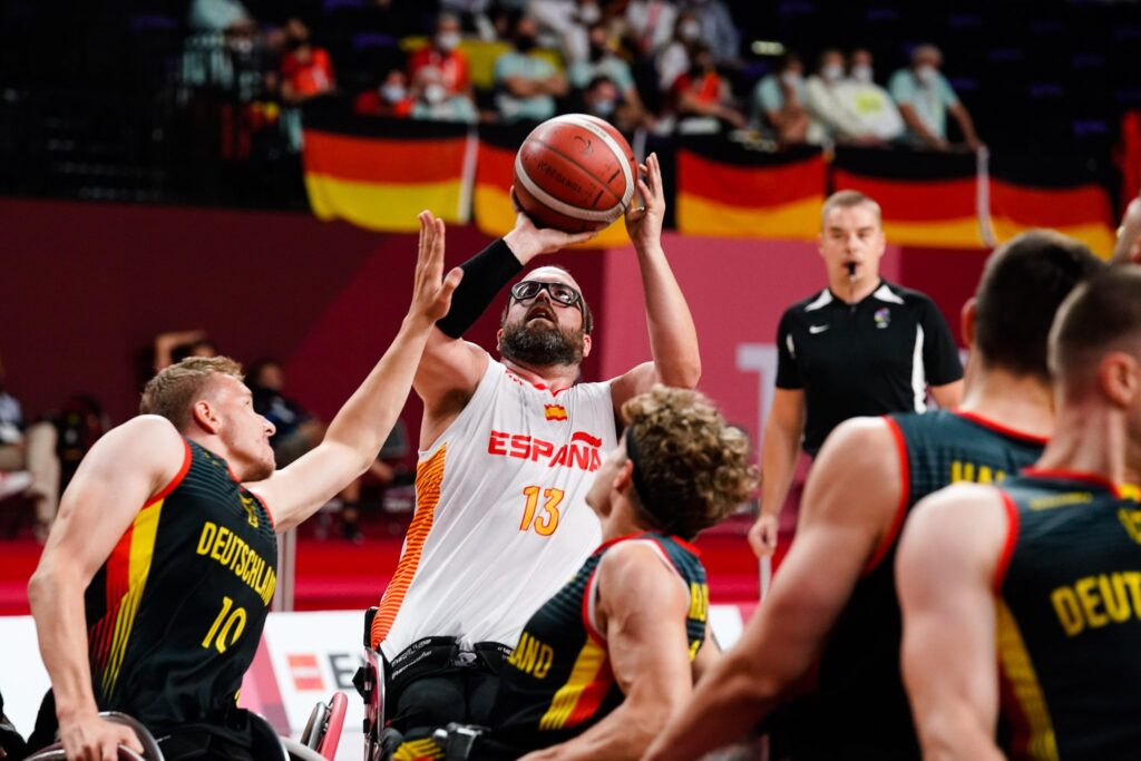 España tumba a Alemania y peleará por las medallas en Tokio