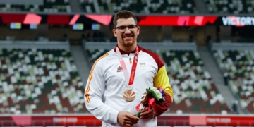 Héctor Cabrera caza el bronce paralímpico con la jabalina