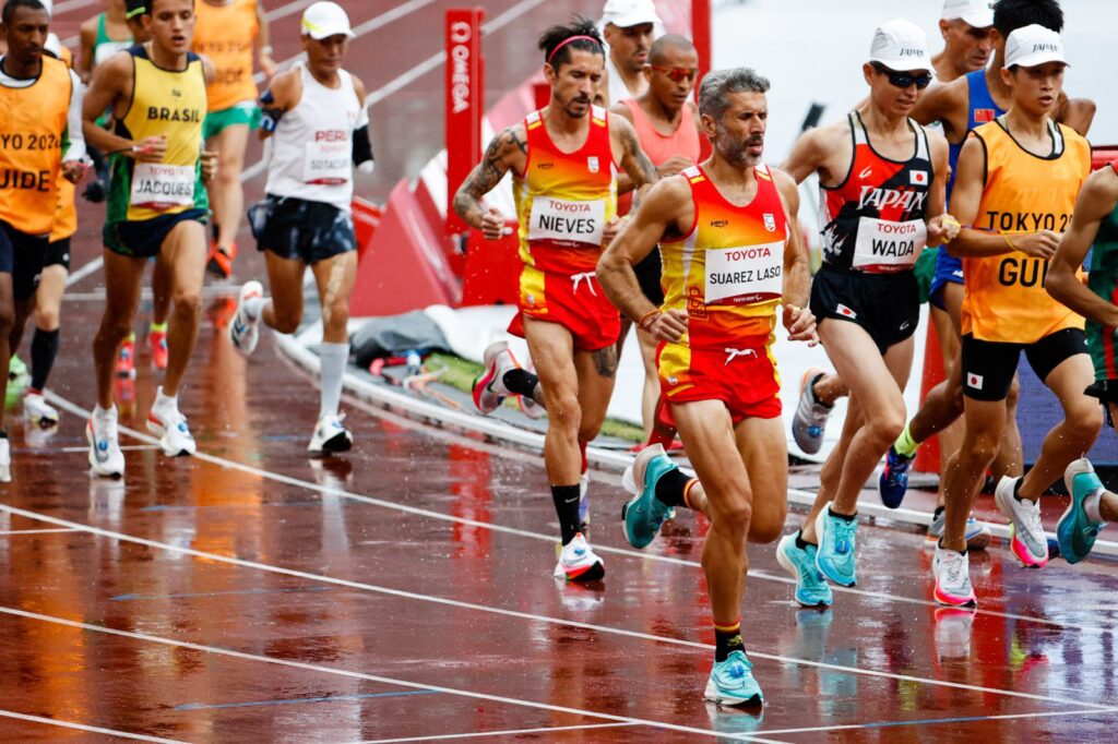 Alberto Suárez finaliza quinto en la maratón de Tokio