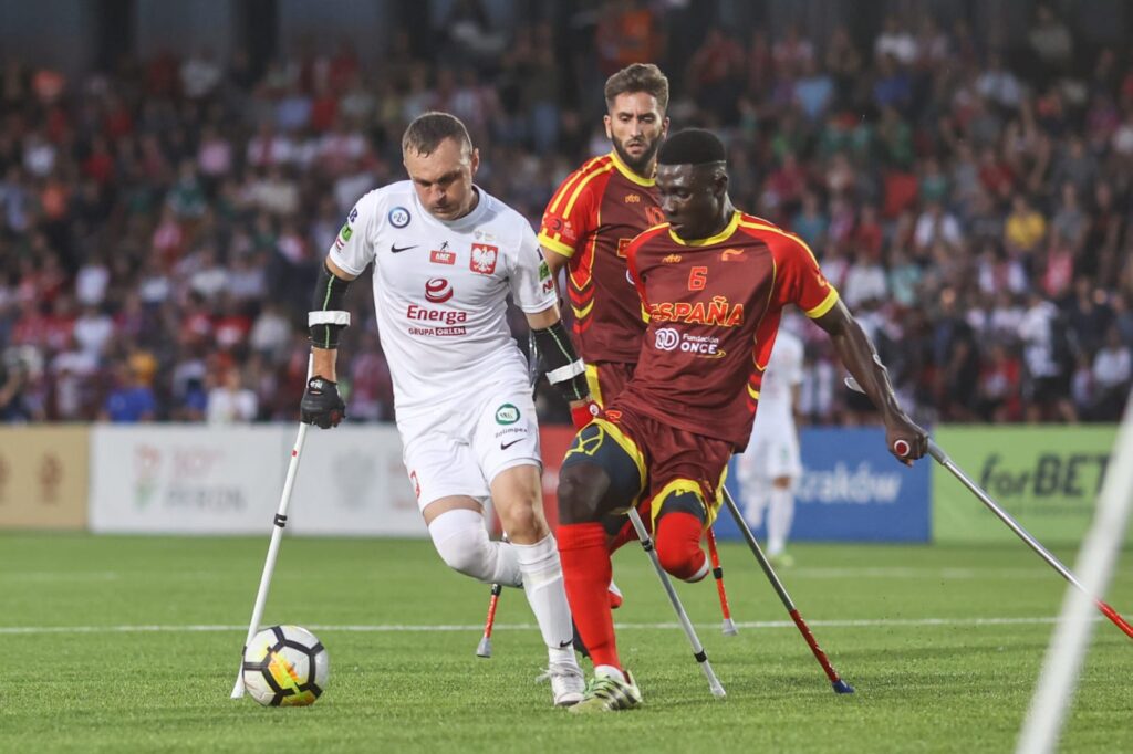 David Mendes, talento indomable cosido al gol entre muletas