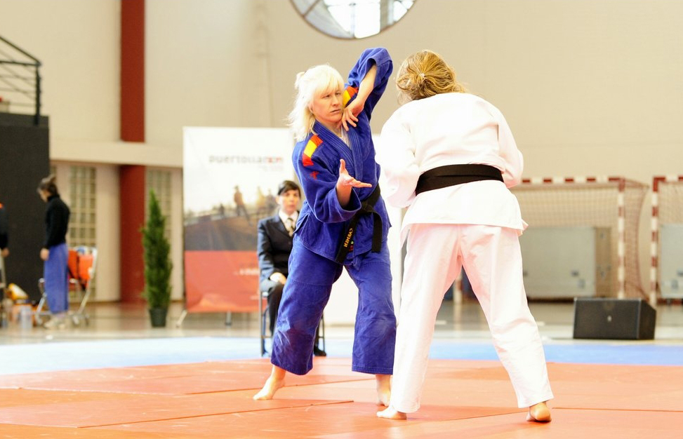 Carmen Herrera no da su brazo a torcer en el tatami