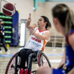 España firma una exhibición ante Francia para colarse en semifinales