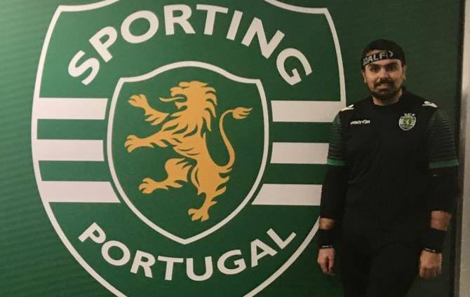 Goles al son de los cascabeles, el sonido que guía a Javi Serrato