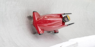 Israel Blanco logra un bronce en la Copa del Mundo de bobsleigh