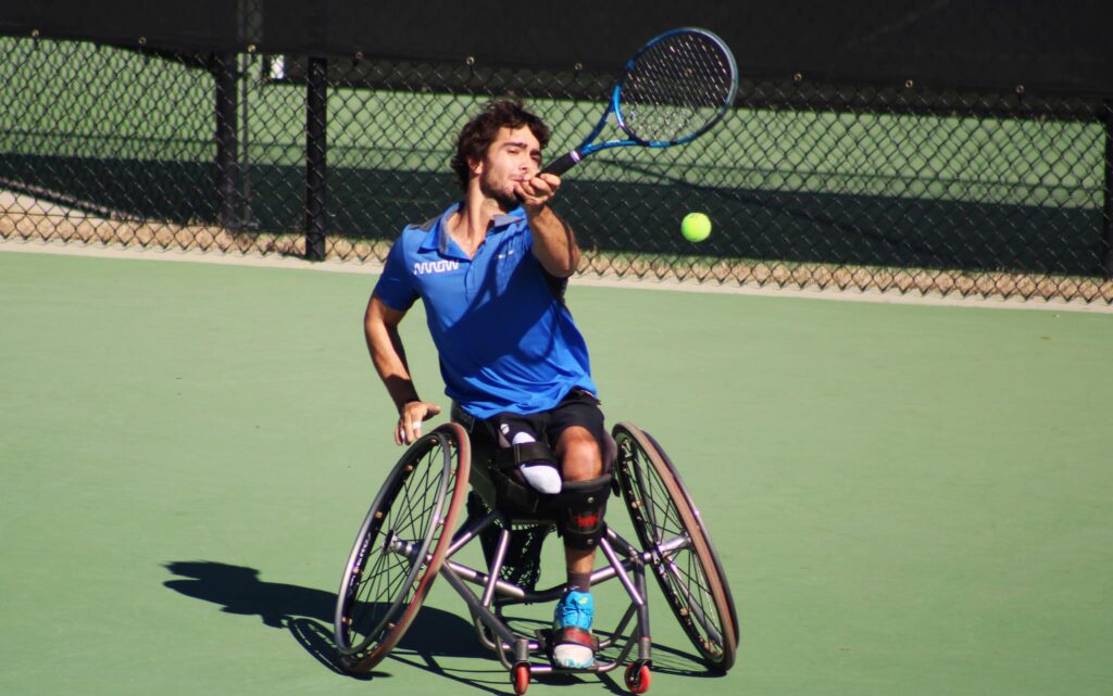Dani Caverzaschi gana la prueba de dobles en el ITF1 Georgia Open