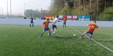 Una España renovada sucumbe en su primer ensayo para el Europeo