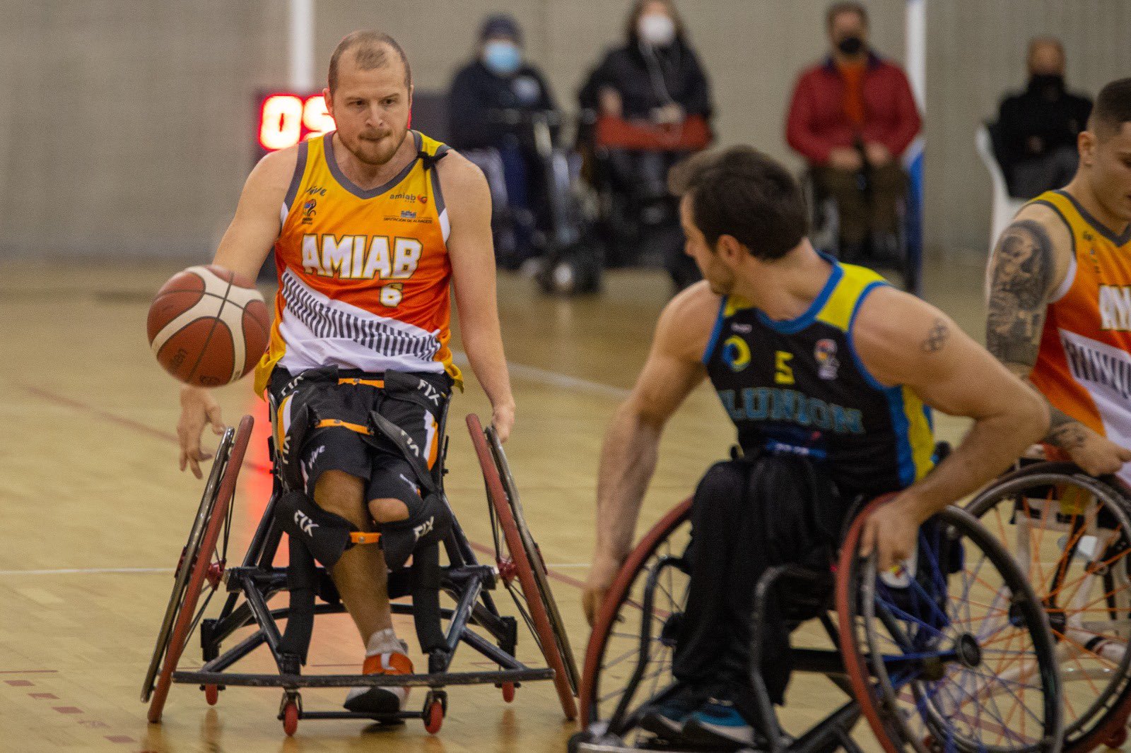 Amiab Albacete y Mideba Extremadura no se dan tregua por el liderato