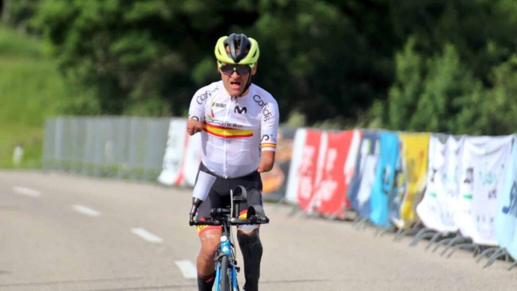 Ricardo Ten se enfunda el maillot de campeón de Europa en la ruta