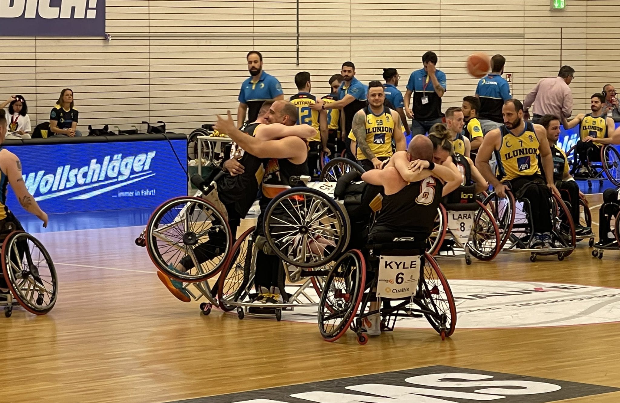 El Amiab Albacete, nuevo rey de la Champions Cup