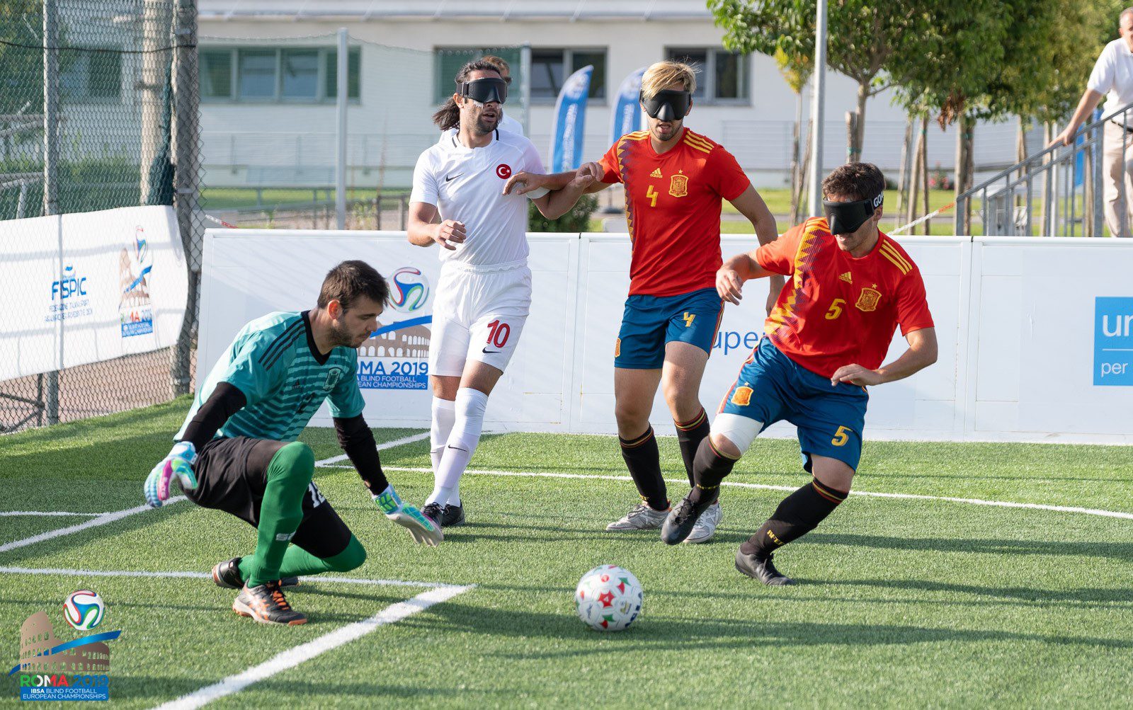 Una renovada España acude entre dudas al Europeo de fútbol para ciegos