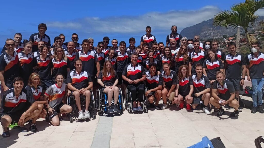 España cierra el Mundial de natación con 29 medallas