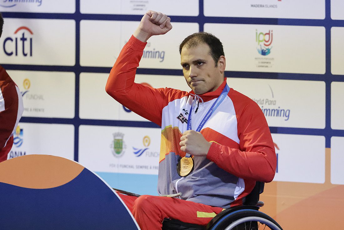 Toni Ponce, nuevo rey mundial en 100 braza SB5