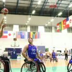 España arrasa a Francia en su debut en el Mundial