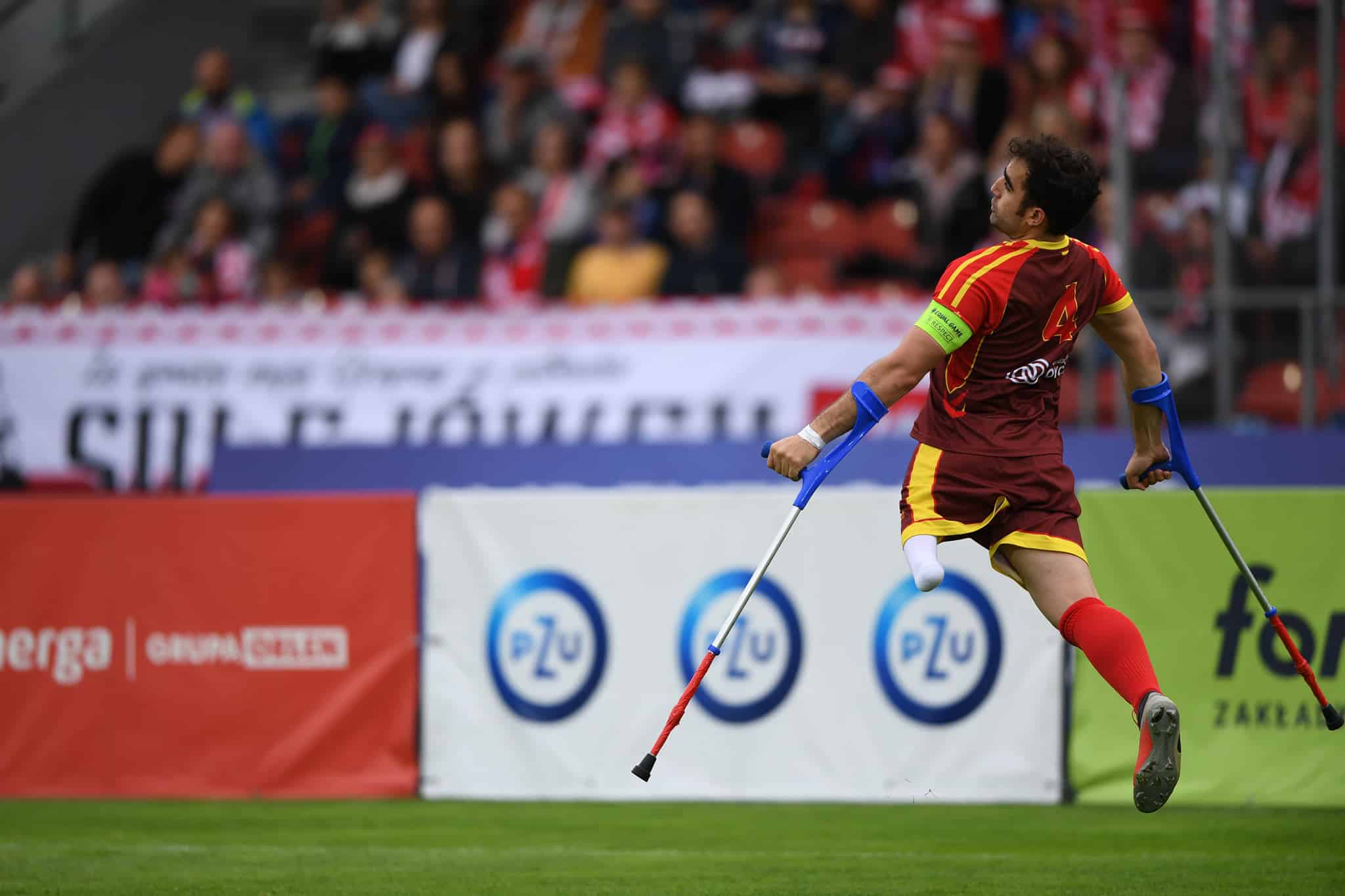 'La Roja' para amputados, goles de superación entre muletas