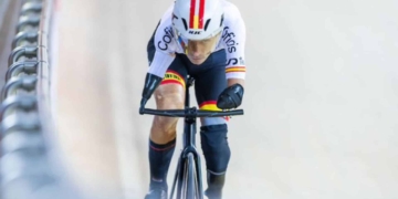Ricardo Ten retiene su corona mundial en scratch