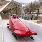 Israel Blanco vuela hacia el oro en el tobogán helado de Lake Placid