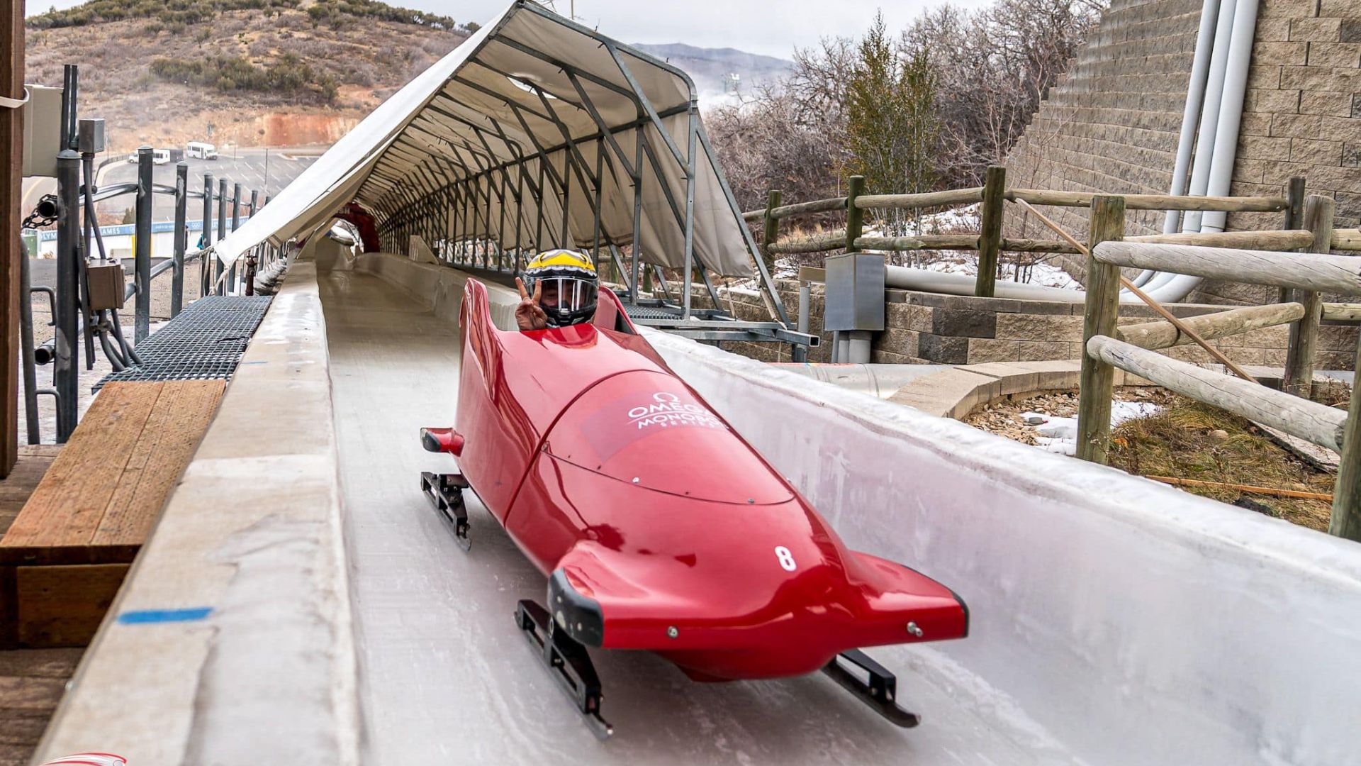 Israel Blanco vuela hacia el oro en el tobogán helado de Lake Placid