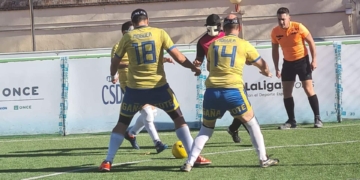Sevilla arranca con brío para liderar la Liga de fútbol para ciegos