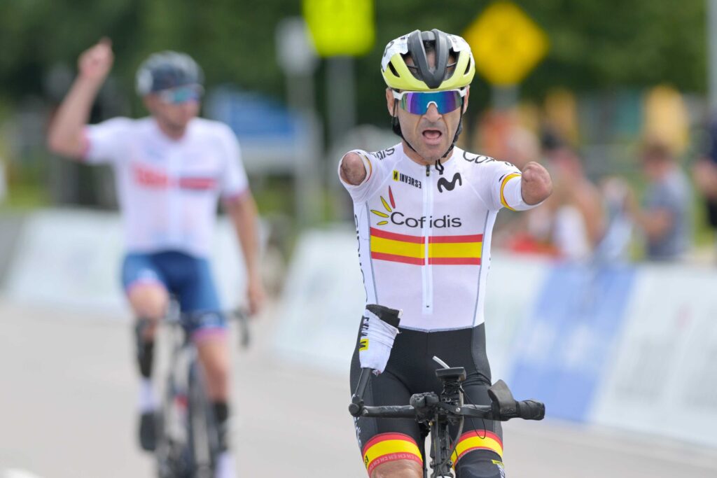 Ricardo Ten, un año ‘cum laude’ sobre la bicicleta