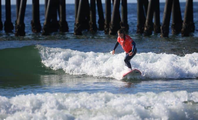María Martín-Granizo, talento sin límites entre olas y en la nieve